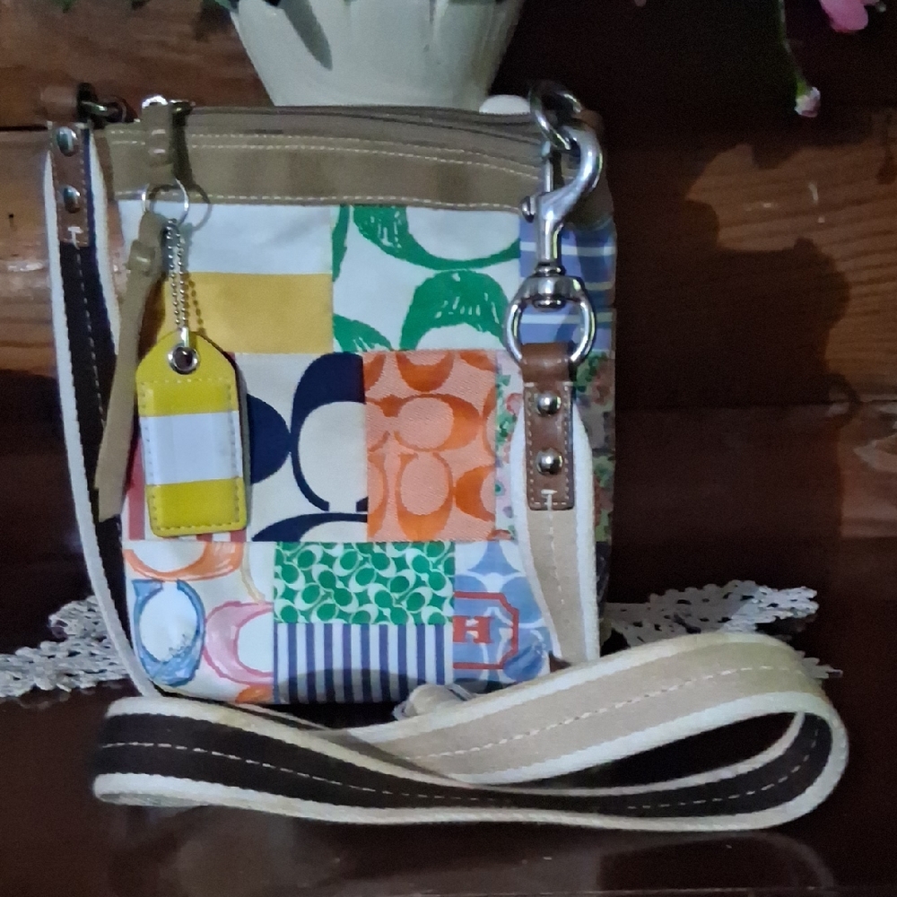 Coach Hamptons Swingpack